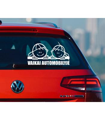 Vaikai automobilyje 2