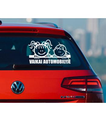 Vaikai automobilyje 4